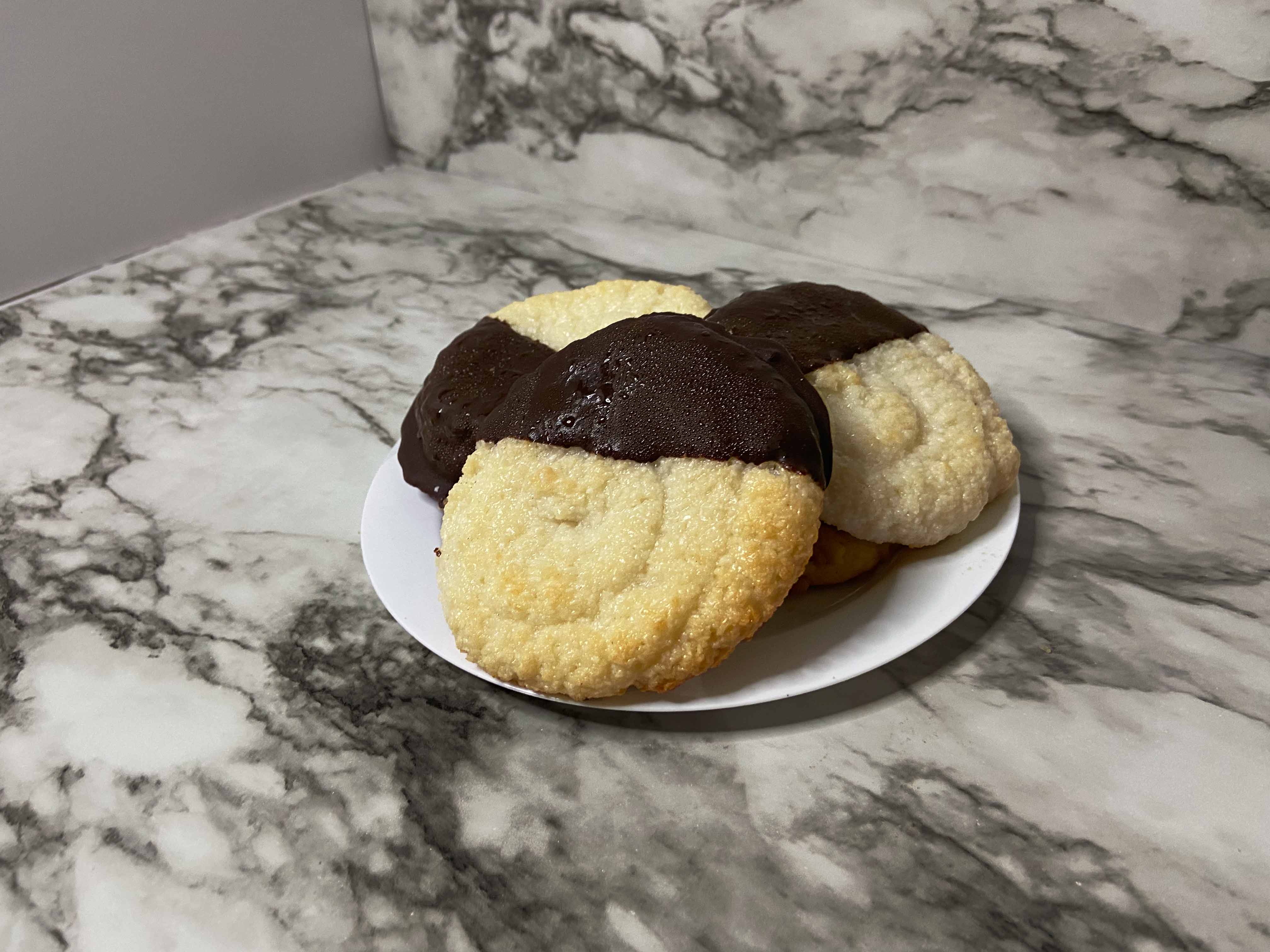 Large Coconut Macaroons