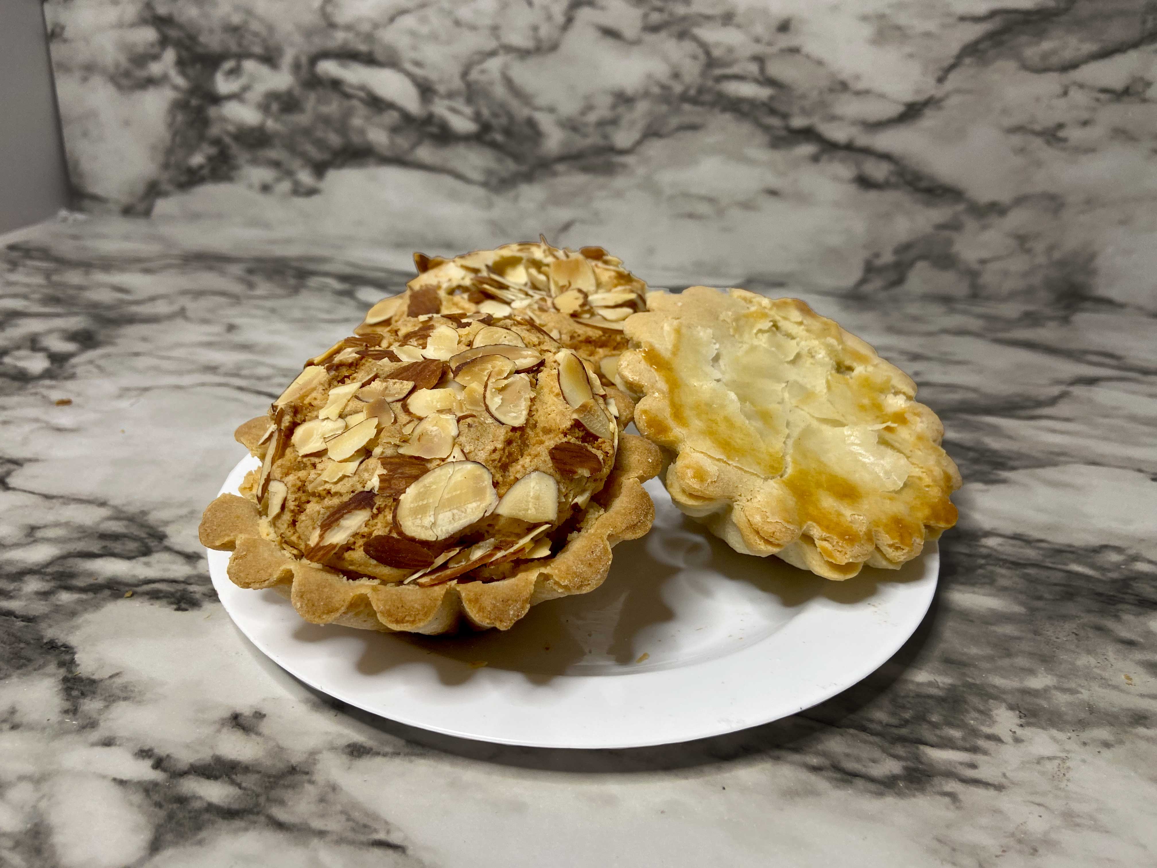 Almond Macaroon Tart and Pasta Ciotti